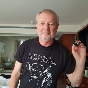 Meet your Posher, Julian